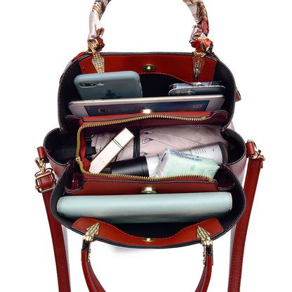 Women's Shoulder Bag With Leaf Pendant Fashion Silk